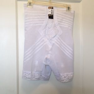 RAGO shapewear high waist shorts with garters